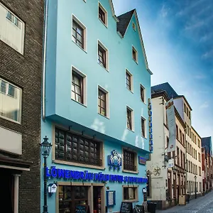 Und Restaurant Loewenbraeu 3* Keulen